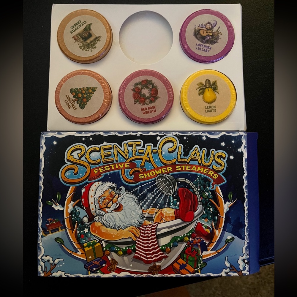 Scent-a-Claus Festive Shower Steamers Set